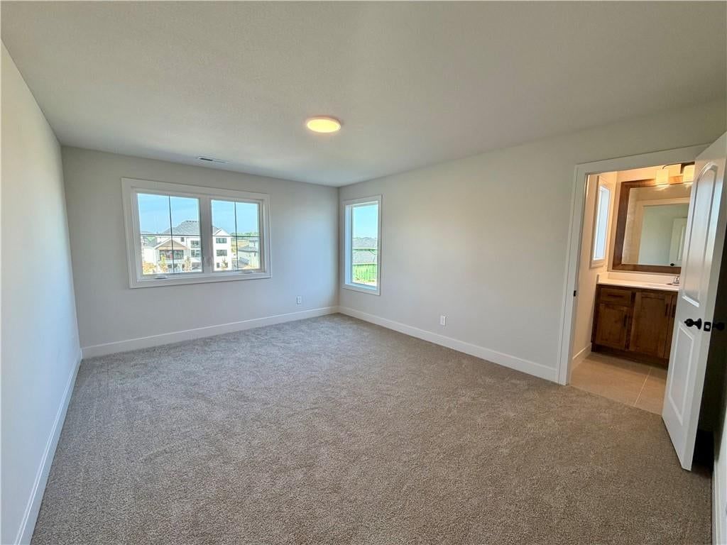 17621 Carter Street — photo 34