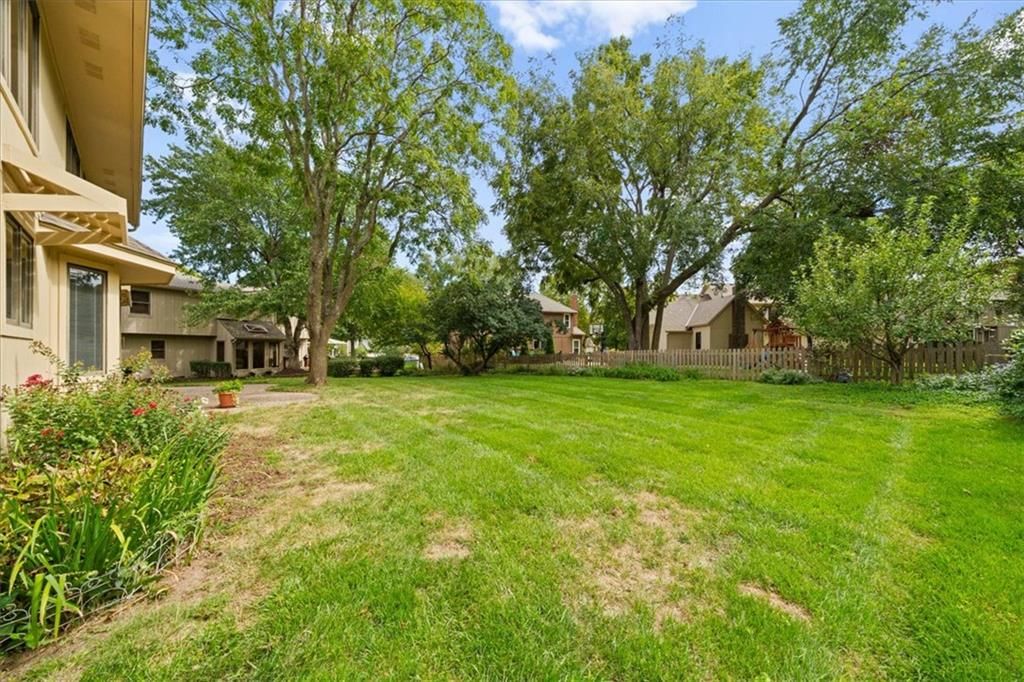 11754 Gillette Street — photo 28