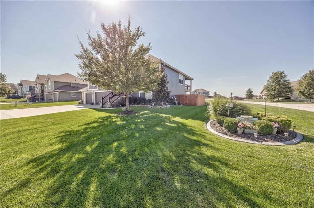 14173 Ashbury Court — photo 2