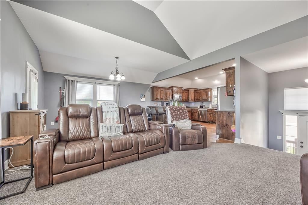 14173 Ashbury Court — photo 5