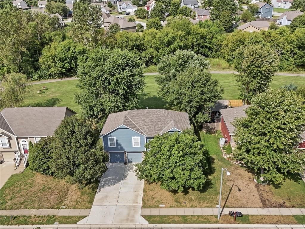 800 Garnes Street — photo 3