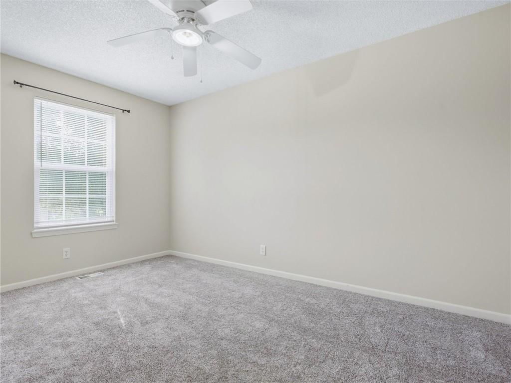 800 Garnes Street — photo 21