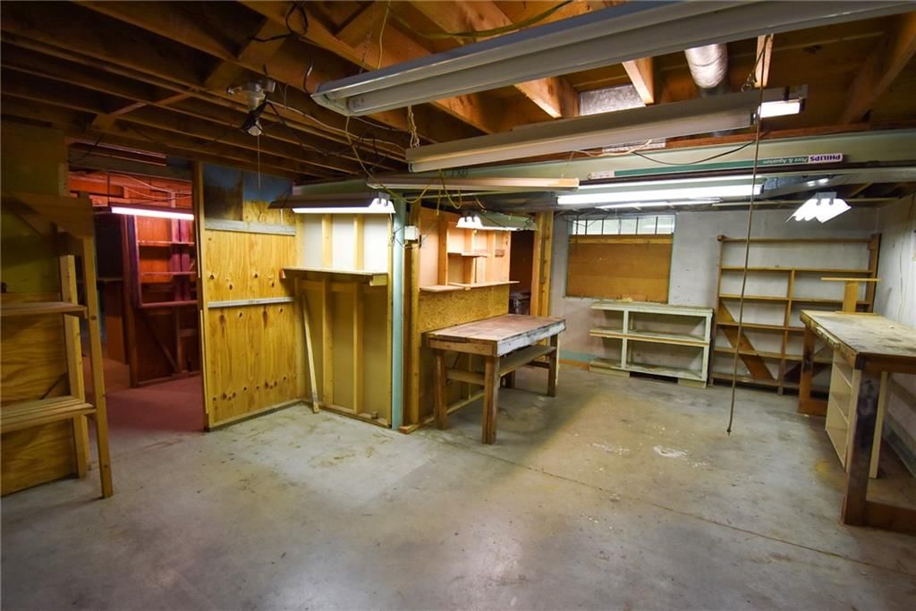 7301 W 89th Street — photo 20