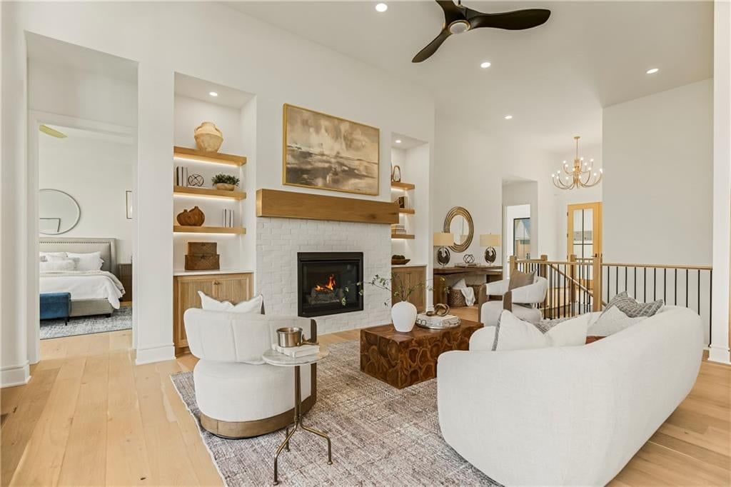 1816 NE Lashbrook Circle — photo 8