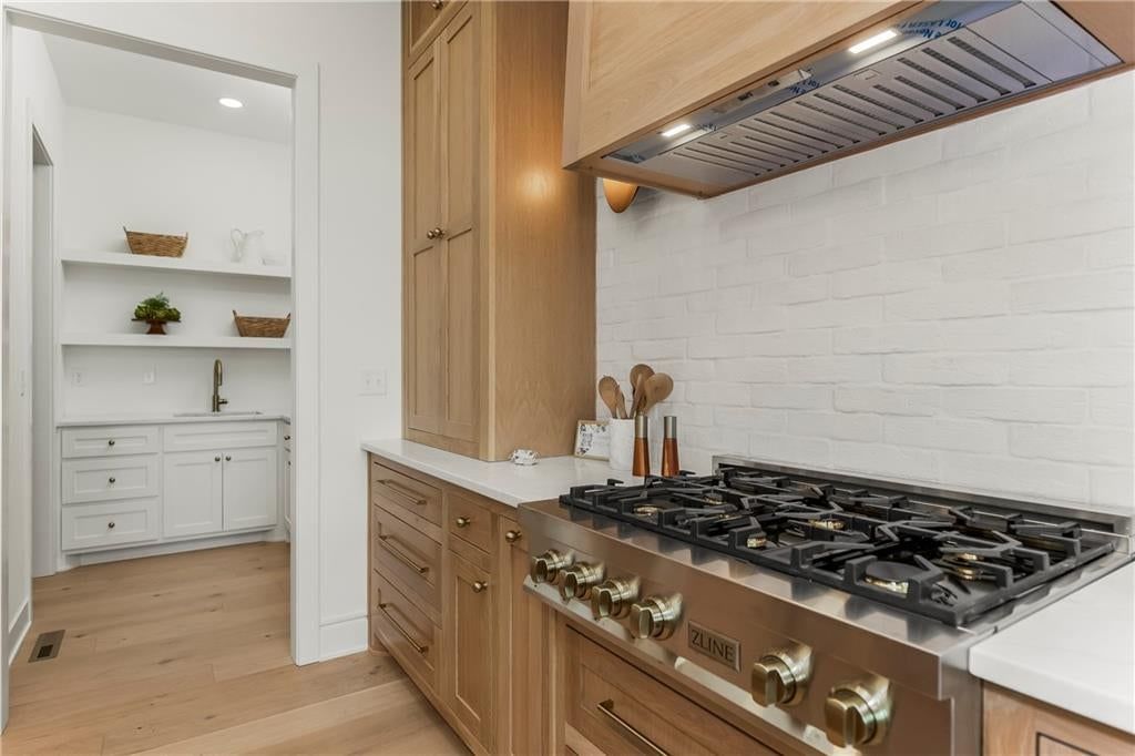 1816 NE Lashbrook Circle — photo 14