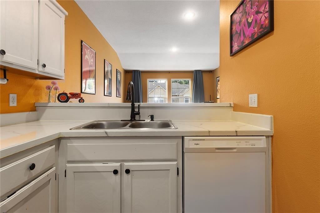 1181 N Martway Drive — photo 12