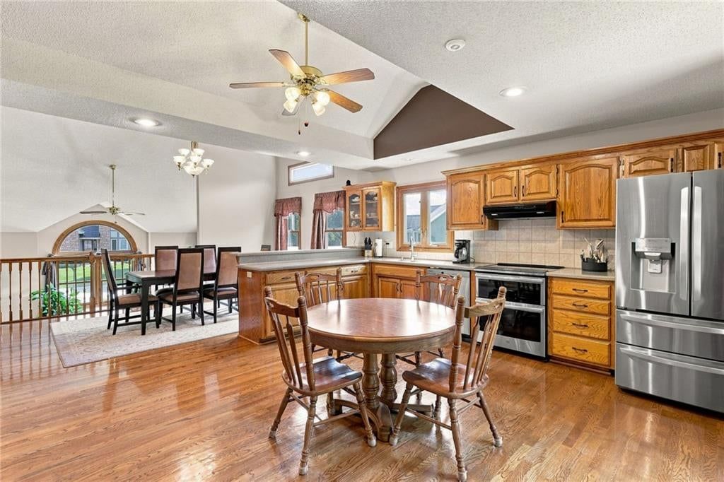 6726 N Charleston Drive — photo 8