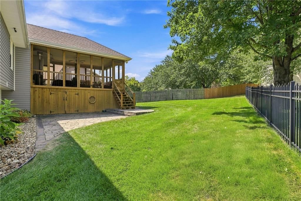 6726 N Charleston Drive — photo 42