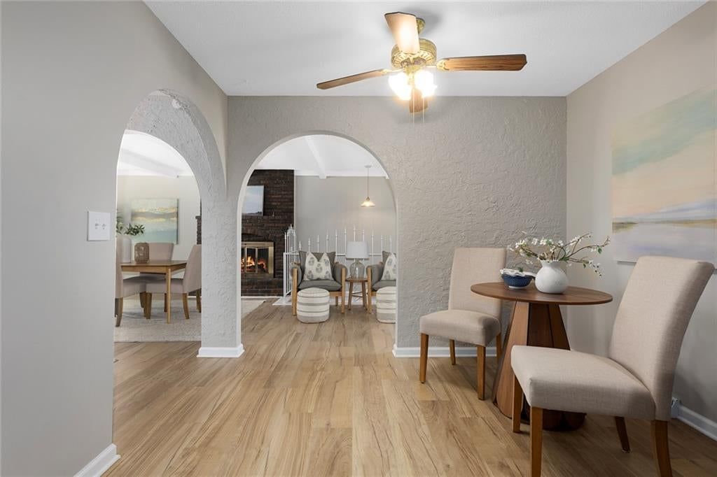 323 Gladstone Drive — photo 14