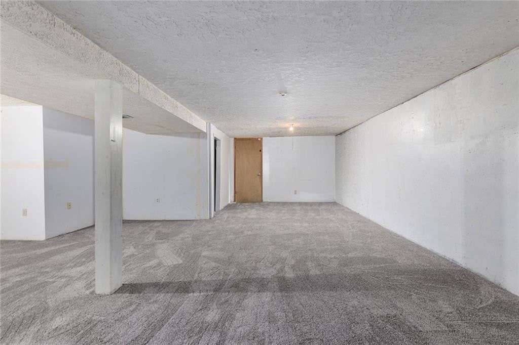323 Gladstone Drive — photo 23
