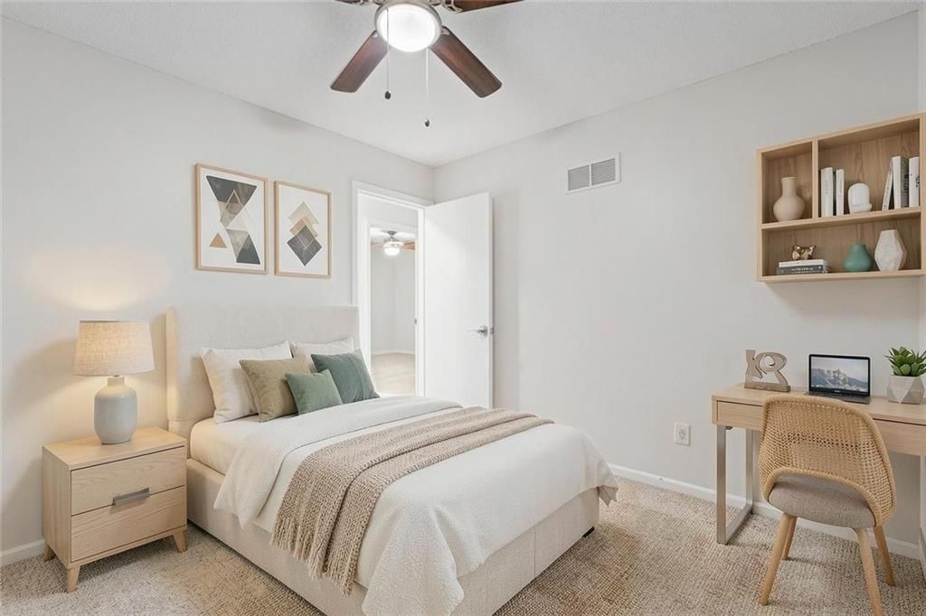 1900 Karlton Way — photo 7