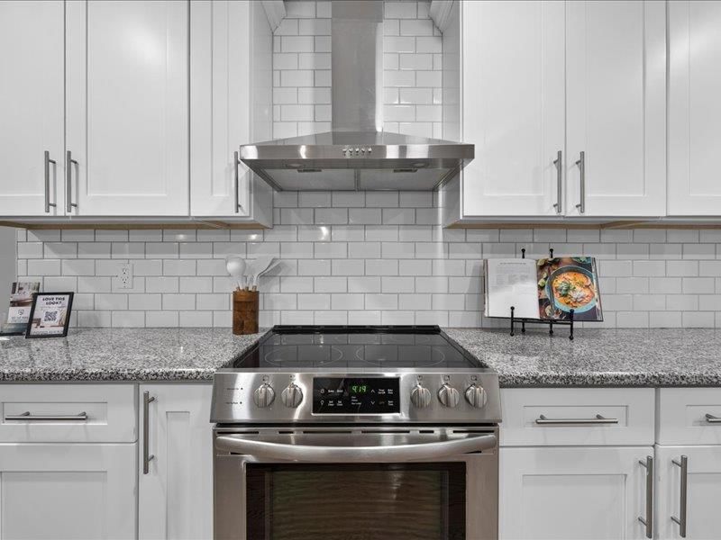6327 Kennett Place — photo 11