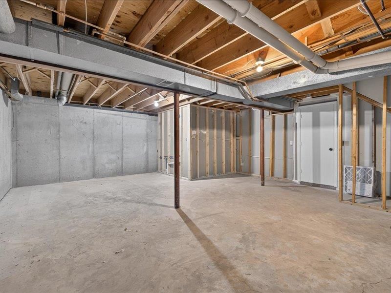 6327 Kennett Place — photo 36