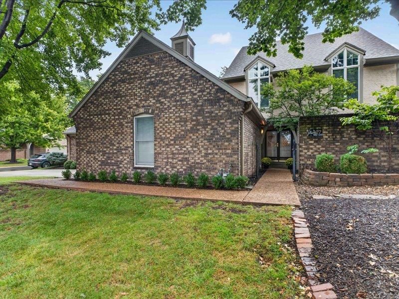 6327 Kennett Place — photo 44