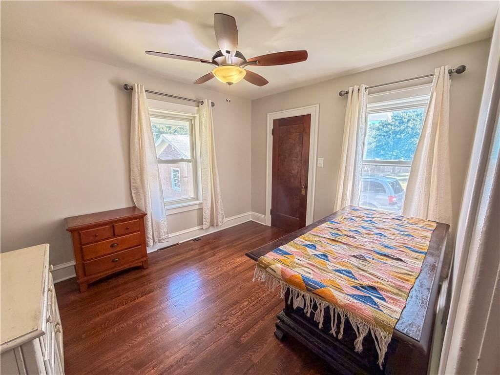 6111 Woodson Road — photo 10