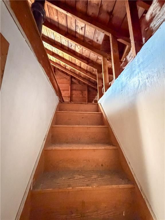 6111 Woodson Road — photo 12