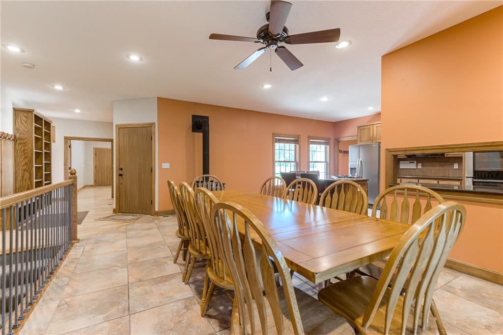 25205 E Blue Mills Road — photo 10