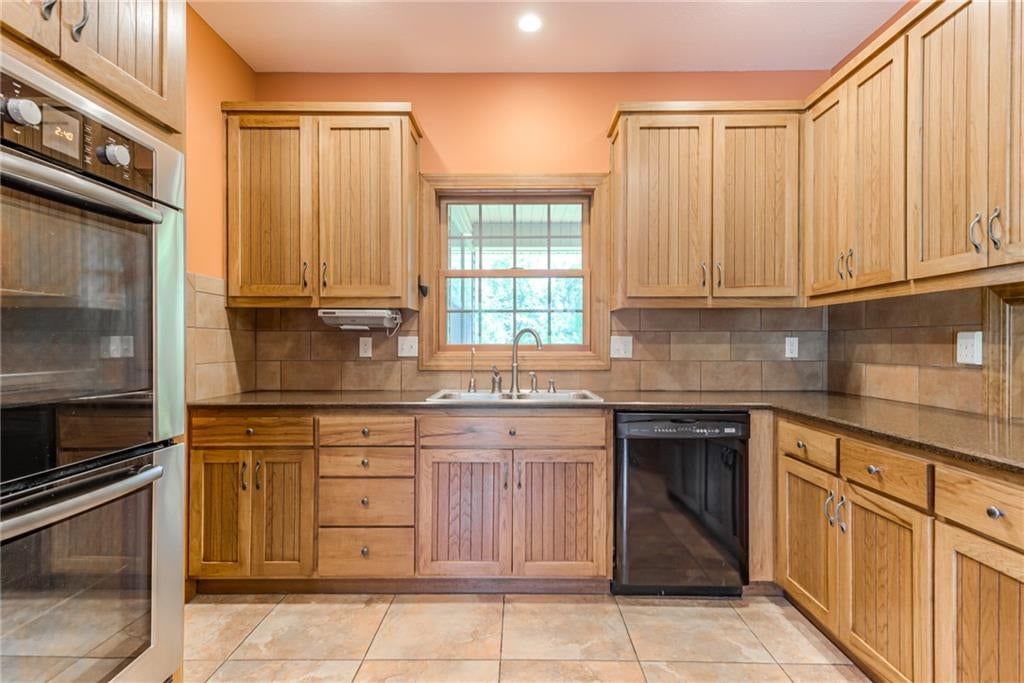 25205 E Blue Mills Road — photo 16
