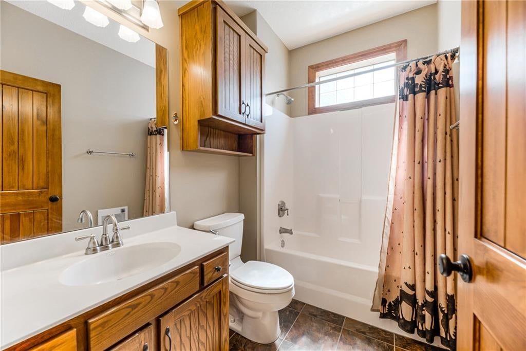25205 E Blue Mills Road — photo 32