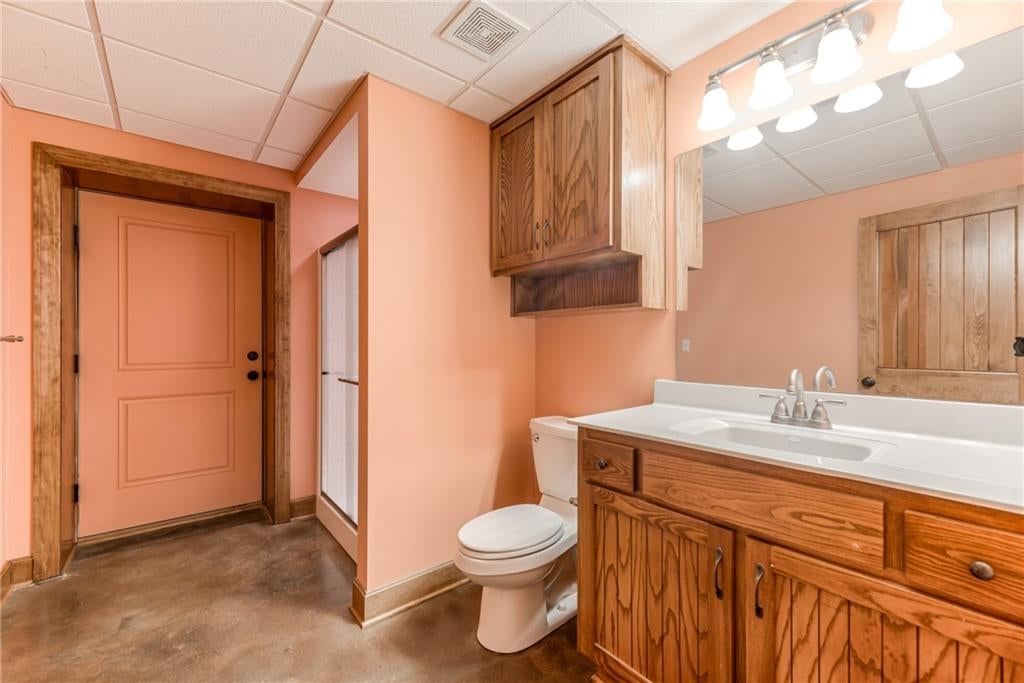 25205 E Blue Mills Road — photo 46
