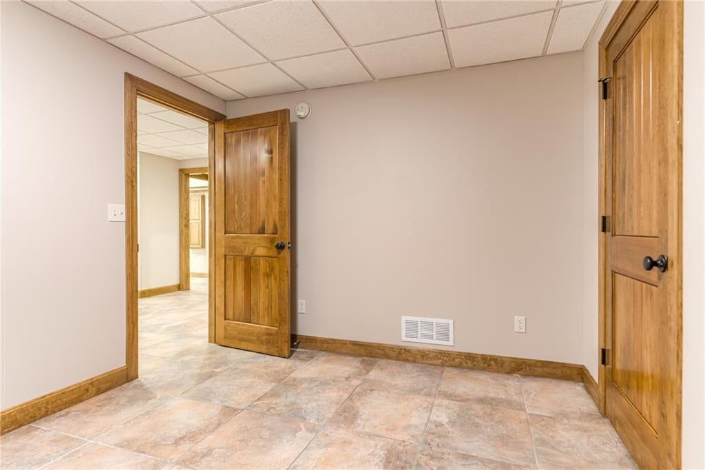 25205 E Blue Mills Road — photo 57