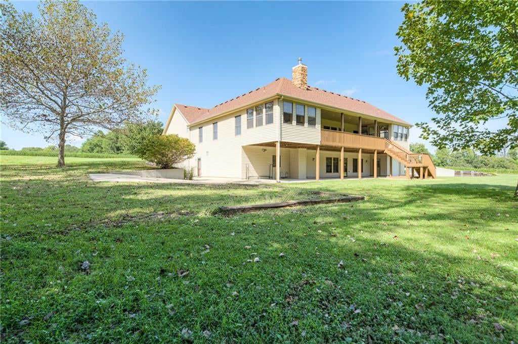 25205 E Blue Mills Road — photo 72