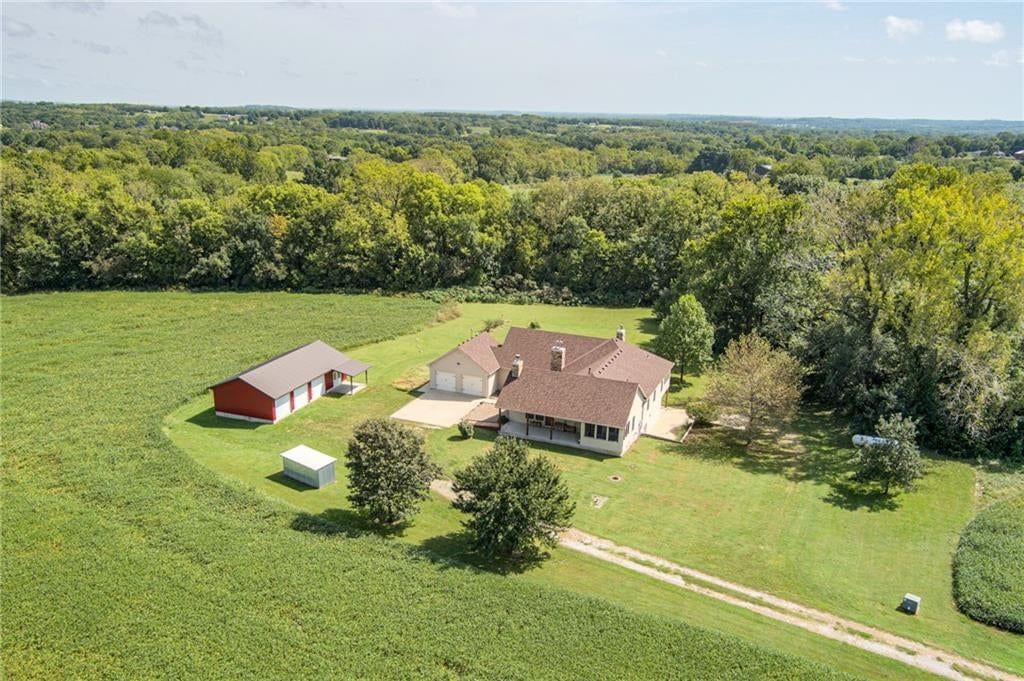 25205 E Blue Mills Road — photo 74