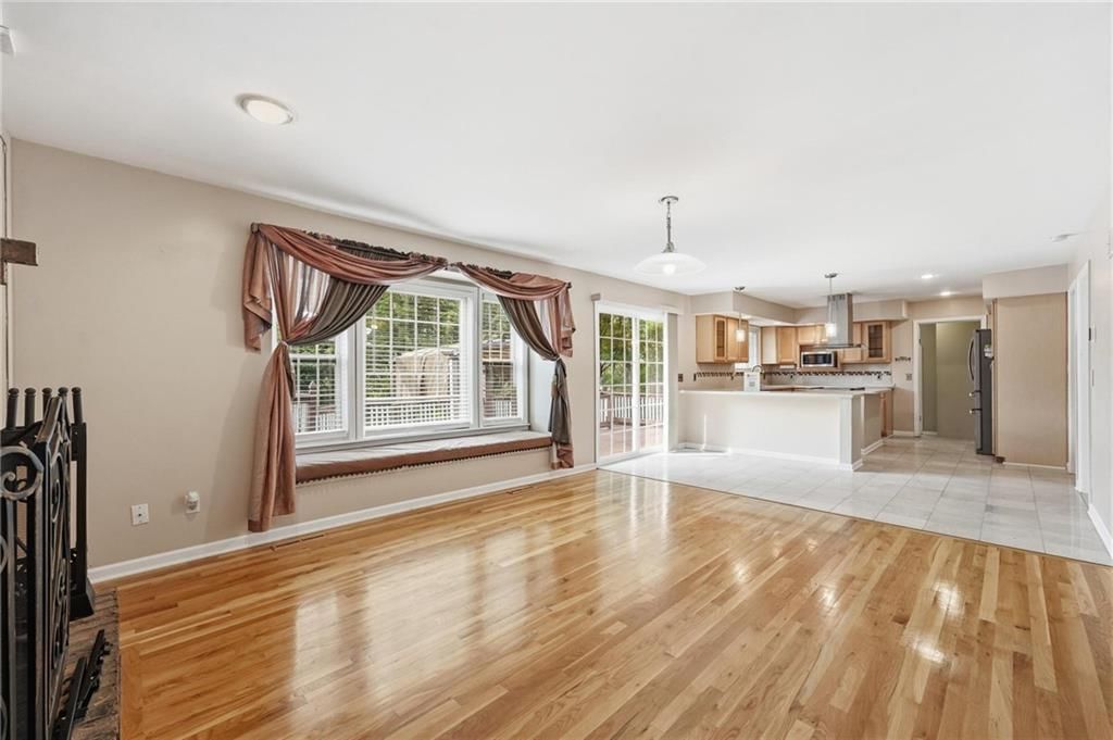 5528 NW Verlin Drive — photo 5