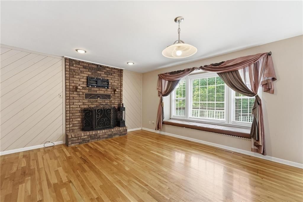 5528 NW Verlin Drive — photo 8