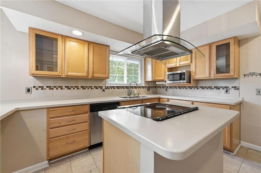 5528 NW Verlin Drive — photo 12