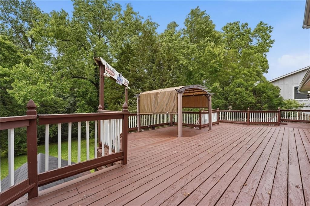 5528 NW Verlin Drive — photo 48