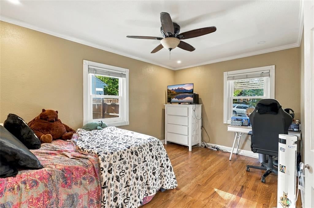 Photo 14 of 24 - 3007 W 73rd Terrace, Prairie Village, KS 66208
