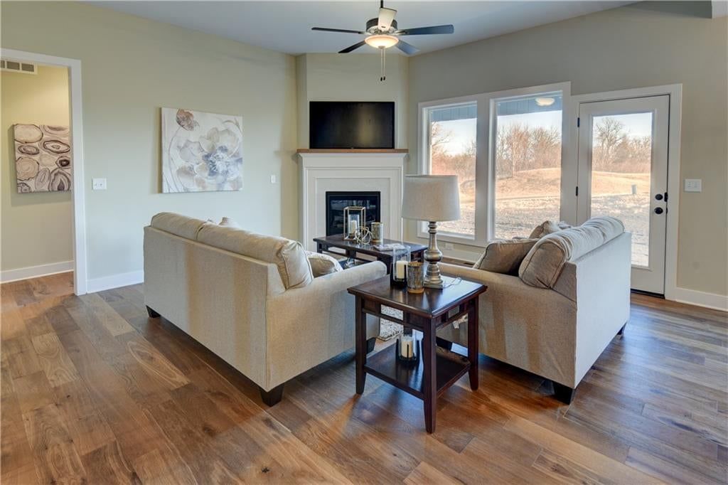 14665 Amanda Lane — photo 16