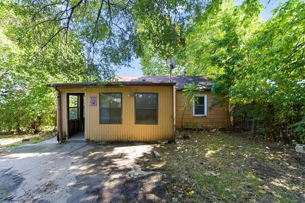 1134 Merriam Lane — photo 19
