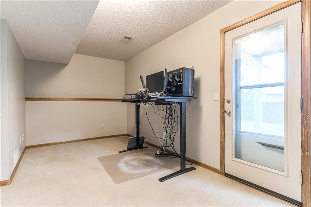 Photo 26: home office, 8911 NE 74th Street, Kansas City, MO 64158