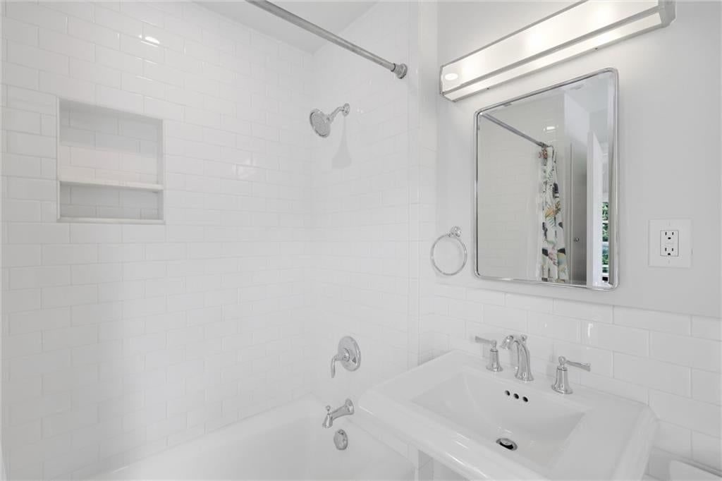 2700 W 63rd Street — photo 37