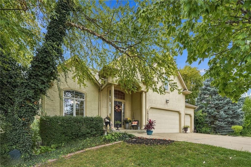 16220 Birch Street — photo 4