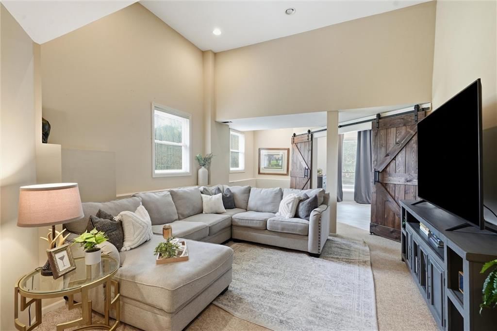 16220 Birch Street — photo 32
