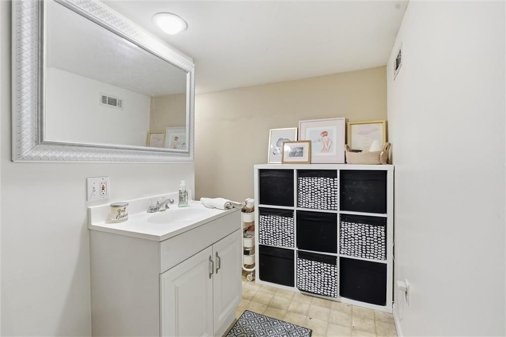 16220 Birch Street — photo 34
