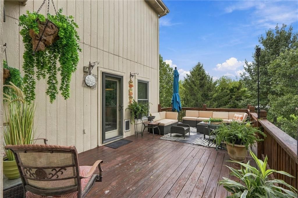 16220 Birch Street — photo 36