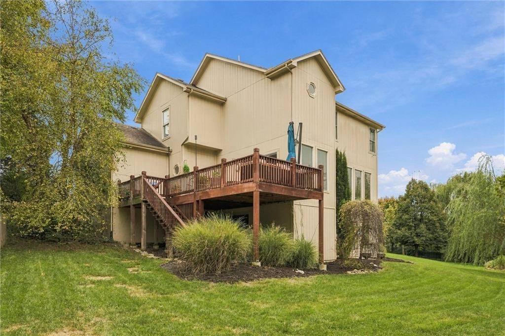 16220 Birch Street — photo 38