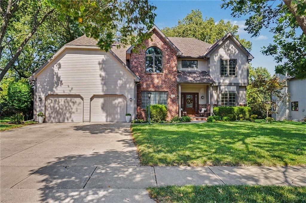 4708 Muirfield Drive — photo 1
