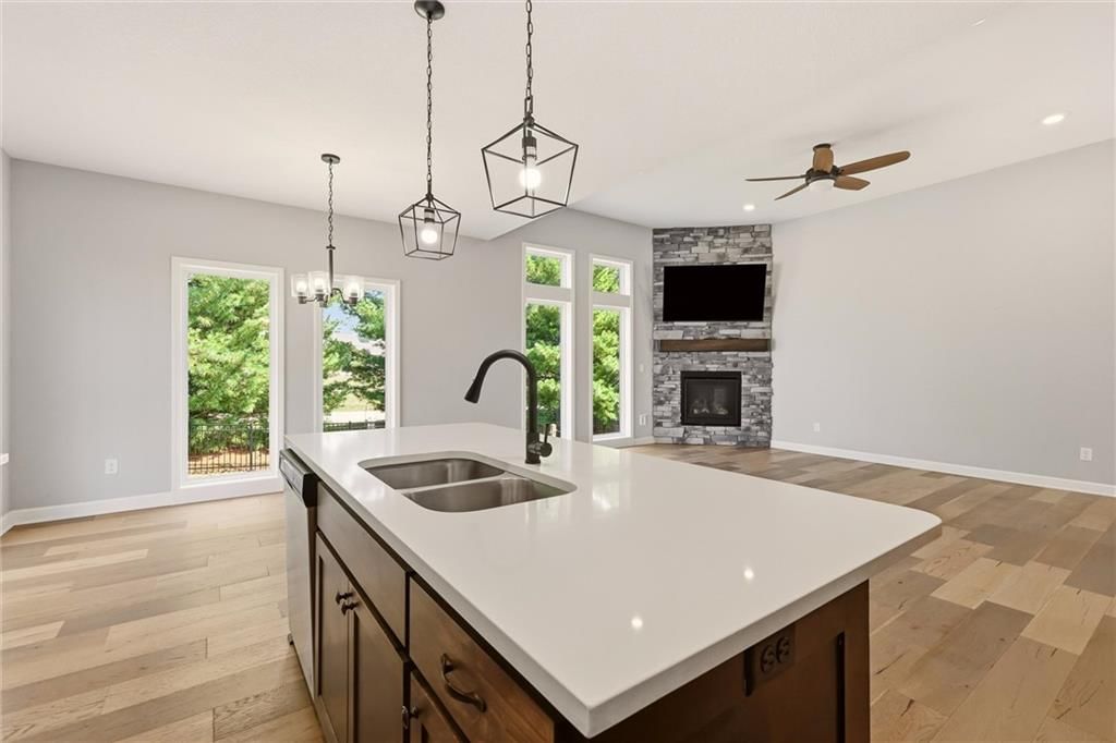 2209 Greenfield Court — photo 13