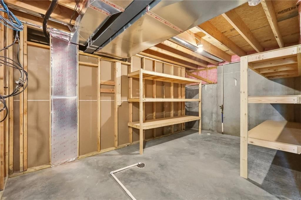 2209 Greenfield Court — photo 35