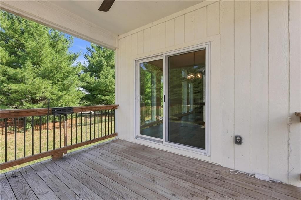 2209 Greenfield Court — photo 38