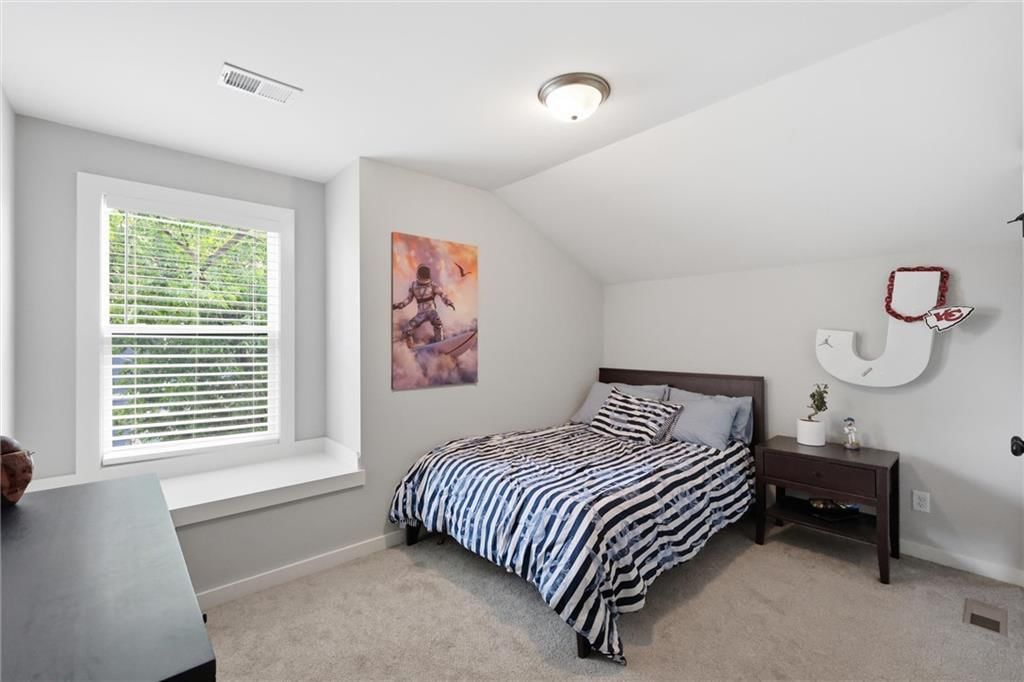 711 Corbin Terrace — photo 24