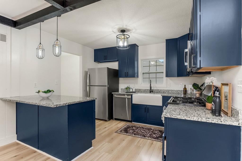 5908 NW Harris Drive — photo 6