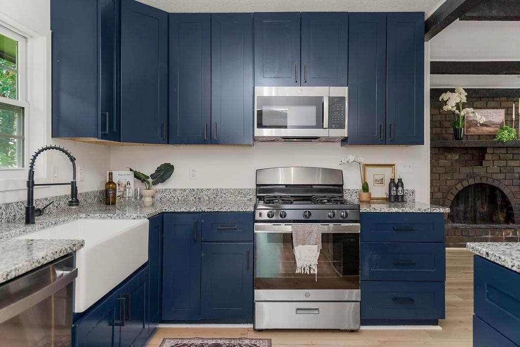 5908 NW Harris Drive — photo 7