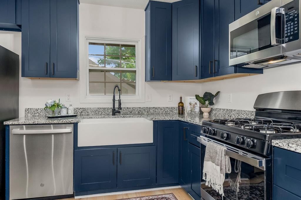 5908 NW Harris Drive — photo 9