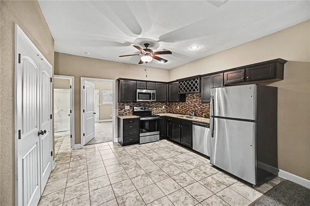2200-2206 SW Suncatcher Road — photo 5